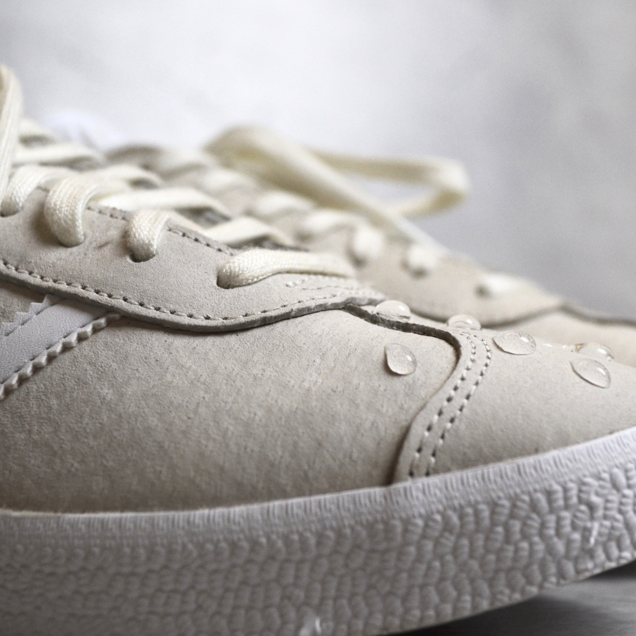 SOLITAIRE SNEAKER PROTECTOR PFC-FREI SOLITAIRE SNEAKER PROTECTOR PFC-FREI